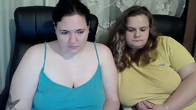 HollyXEva online show from 09.17.25