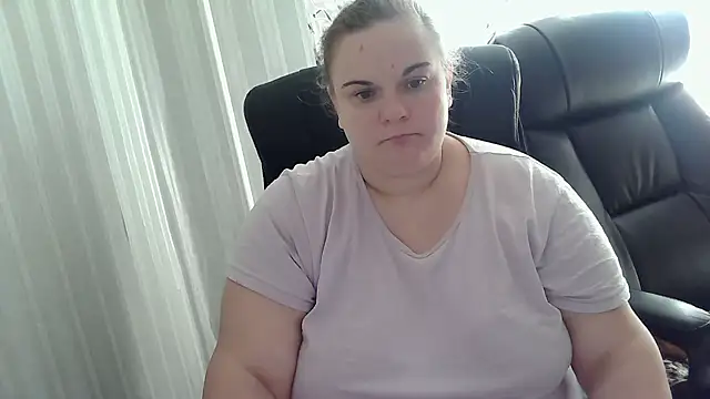 HollyXEva online show from 09.25.25
