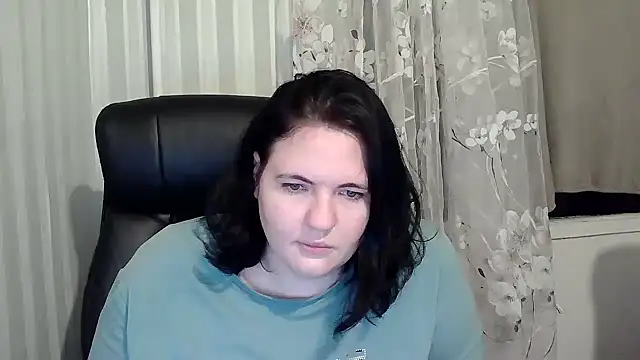 HollyXEva online show from 10.01.25