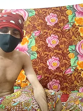 Seducing couple online show from 09.09.25