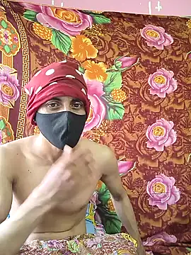 Seducing couple online show from 09.10.25