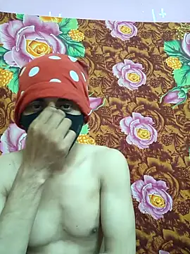 Snapshot of Seducing_couple chatting on 02.22.26 Seducing couple online show from 02.22.26