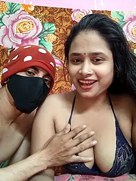 Seducing couple online show from 03.26.26