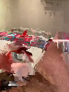 Snapshot of Bourne_606 chatting on 10.13.25 Bourne 606 online show from 10.13.25