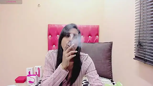 INDIANCREAM4U online show from 05.19.26