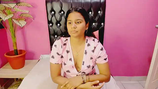 Snapshot of INDIANFLAME chatting on 06.19.26 INDIANFLAME online show from 06.19.26
