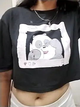 Snapshot of Siya5690 chatting on 10.08.25 Siya5690 online show from 10.08.25