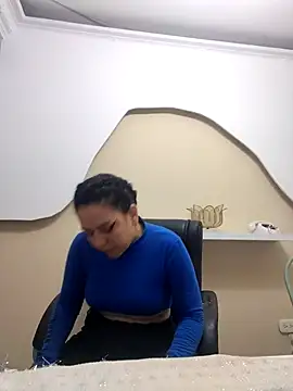 Snapshot of Abbyjoness21 chatting on 10.22.25 Abbyjoness21 online show from 10.22.25