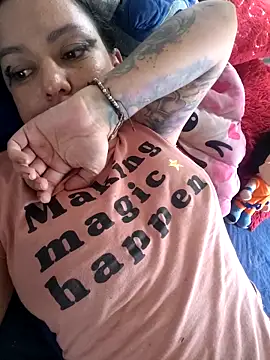 Snapshot of Abbyjoness21 chatting on 02.13.26 Abbyjoness21 online show from 02.13.26