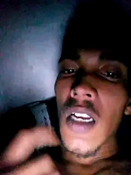 Snapshot of Zinedean24 chatting on 05.02.26 Zinedean24 online show from 05.02.26