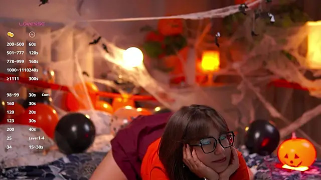 Julia PR0 online show from 11.01.25