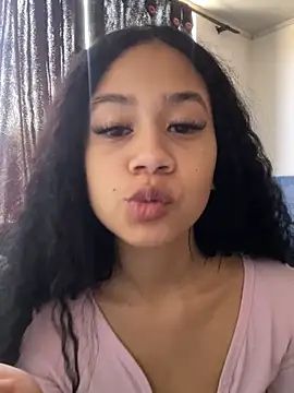 jadee8 online show from 02.21.26