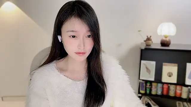 Onechestnut online show from 01.06.26