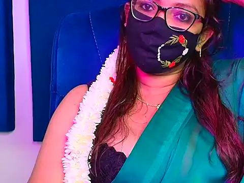 Snapshot of Anjalistar chatting on 04.18.26 Anjalistar online show from 04.18.26