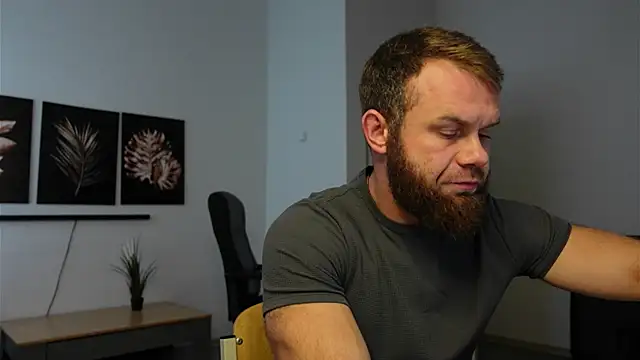 Stewart Barnz online show from 10.08.25