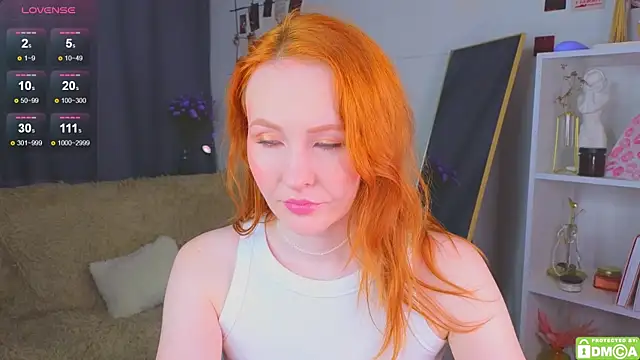 JoyceJones online show from 09.29.25