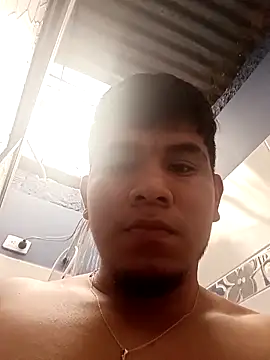 Snapshot of Oscariin96 chatting on 03.20.26 Oscariin96 online show from 03.20.26