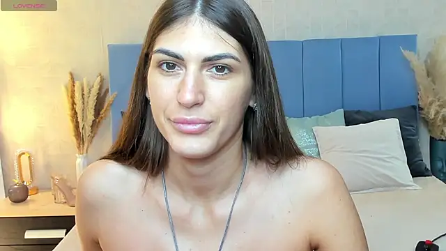 MaggieTurner online show from 09.10.25