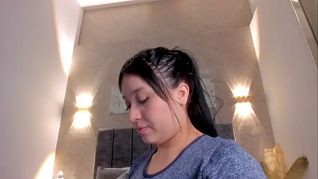 Snapshot of Lunaa_bellaa chatting on 02.17.26 Lunaa bellaa online show from 02.17.26