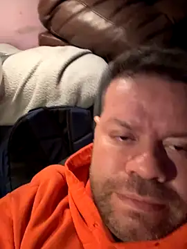 Snapshot of ANDY01114 chatting on 11.11.25 ANDY01114 online show from 11.11.25