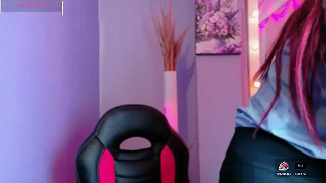 NataliaPrada s online show from 11.18.25