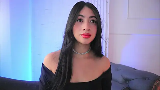 Snapshot of charlotterusso chatting on 11.24.25 charlotterusso online show from 11.24.25