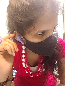 Snapshot of ranisanthutelugu chatting on 02.04.26 ranisanthutelugu online show from 02.04.26