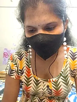 Snapshot of ranisanthutelugu chatting on 02.21.26 ranisanthutelugu online show from 02.21.26