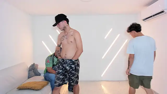 brutal sex room2k online show from 09.22.25