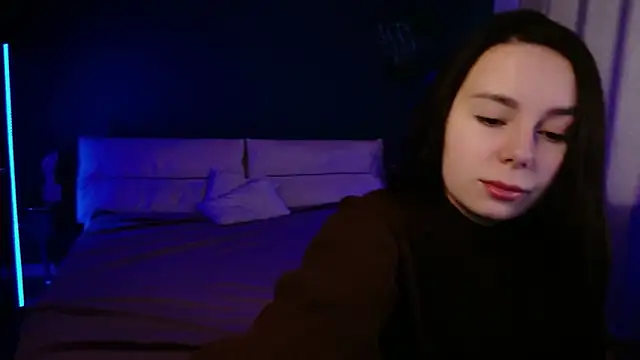 Snapshot of Di_na_Bell chatting on 03.29.26 Di na Bell online show from 03.29.26