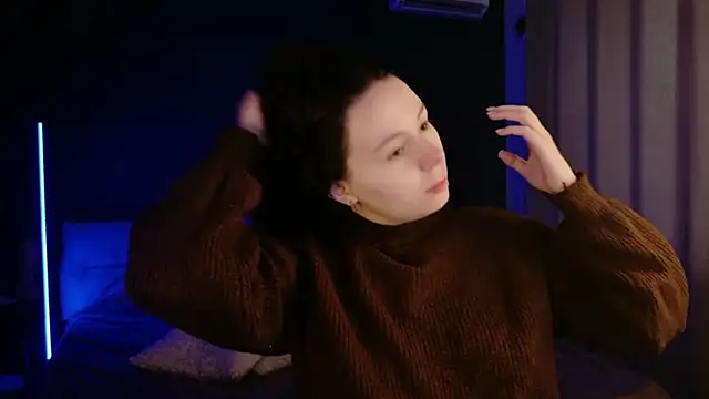 Snapshot of Di_na_Bell chatting on 04.16.26 Di na Bell online show from 04.16.26