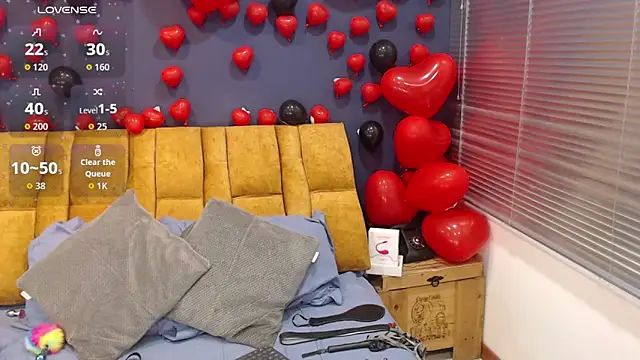 KendraaSimons online show from 02.24.26