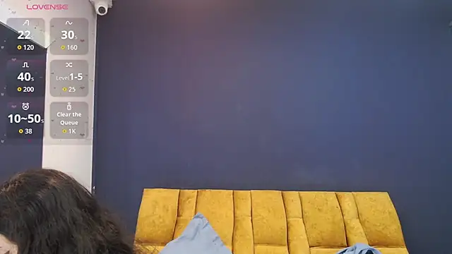 Snapshot of KendraaSimons chatting on 04.29.26 KendraaSimons online show from 04.29.26