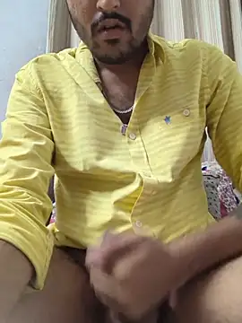 Snapshot of joywithzara chatting on 07.19.26 joywithzara online show from 07.19.26