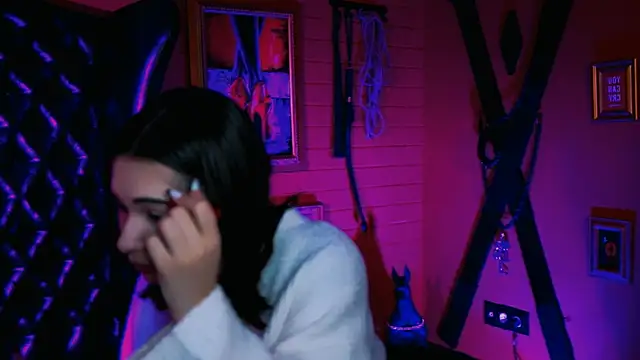 Snapshot of KimClarks_ chatting on 10.15.25 KimClarks  online show from 10.15.25