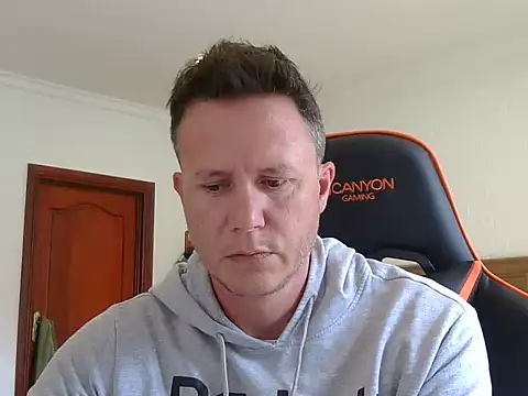 TroyDieselXXX online show from 12.21.25