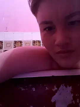 Snapshot of MoonIrene chatting on 02.20.26 MoonIrene online show from 02.20.26