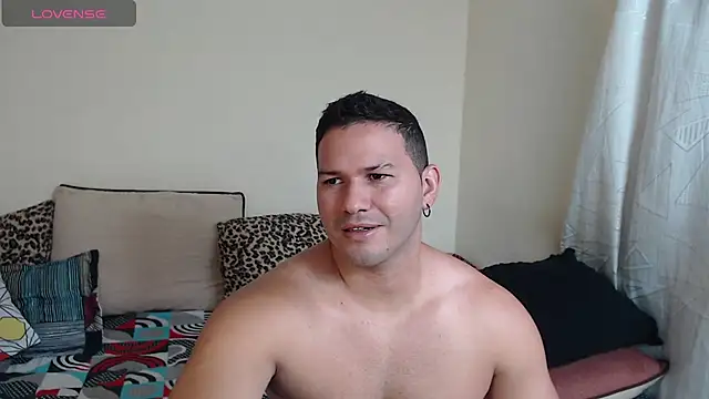 Snapshot of Tim_mz01 chatting on 05.19.26 Tim mz01 online show from 05.19.26