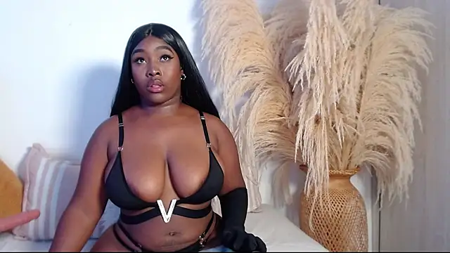 XYOMARAWILD online show from 10.13.25