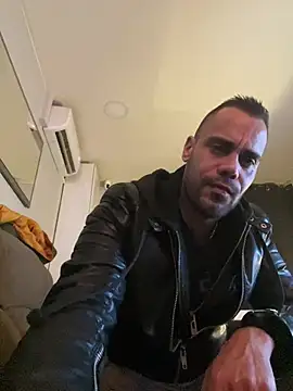 Snapshot of futy-doll chatting on 02.15.26 futy-doll online show from 02.15.26