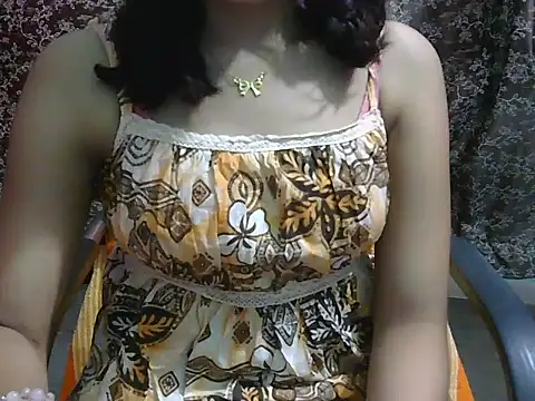 Snapshot of lovely_soniya chatting on 05.28.26 lovely soniya online show from 05.28.26