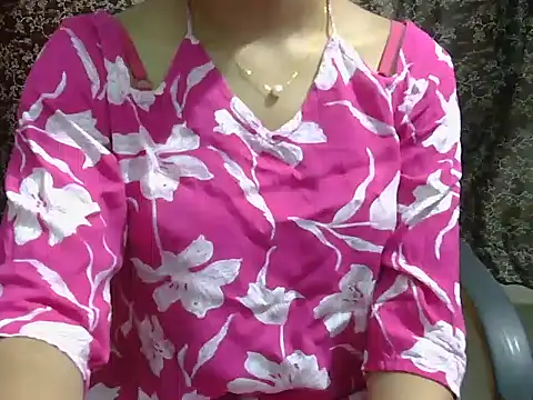 Snapshot of lovely_soniya chatting on 06.05.26 lovely soniya online show from 06.05.26