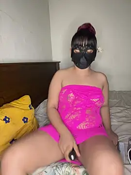 Snapshot of Ariana__Marie chatting on 06.15.26 Ariana Marie online show from 06.15.26