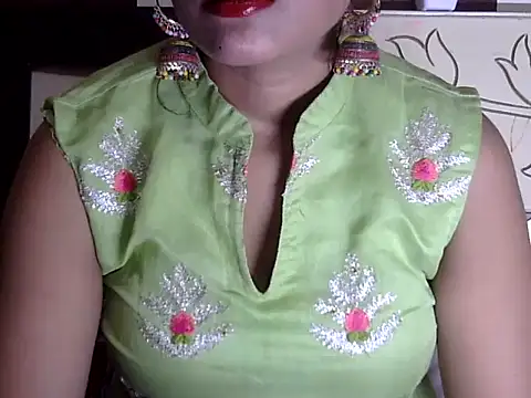 hotee bhabi online show from 09.13.25