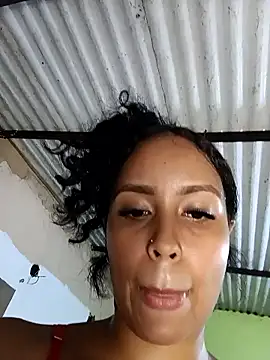 Snapshot of Fernanda30 chatting on 05.16.26 Fernanda30 online show from 05.16.26