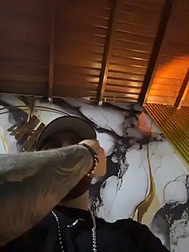 Snapshot of Ades_Lowe chatting on 11.02.25 Ades Lowe online show from 11.02.25