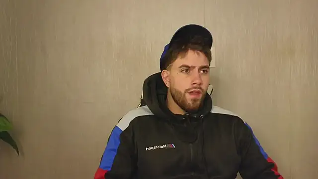 Snapshot of Ades_Lowe chatting on 11.04.25 Ades Lowe online show from 11.04.25