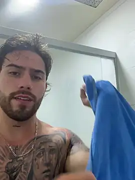 Snapshot of Ades_Lowe chatting on 02.11.26 Ades Lowe online show from 02.11.26