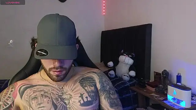 Ades Lowe online show from 03.03.26