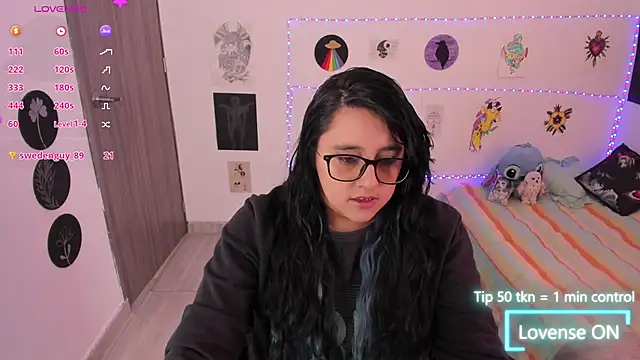 Snapshot of Cherry_blush_ chatting on 06.13.26 Cherry blush online show from 06.13.26
